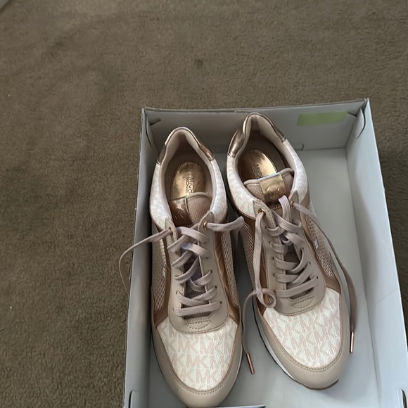 Rose gold Maddy Mixed trainer - Picture 1 of 5